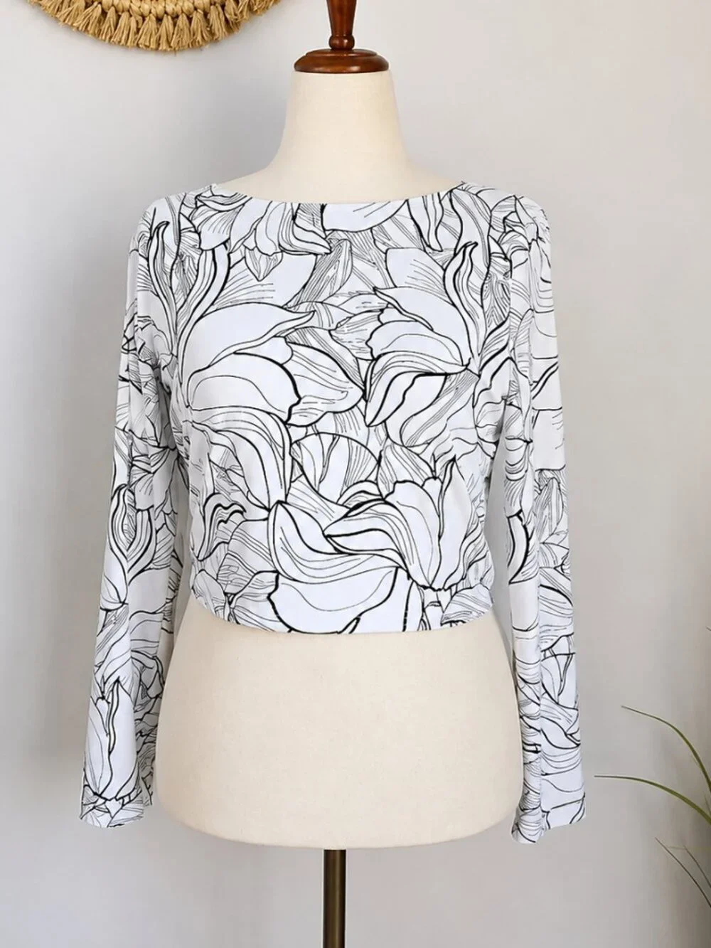 CALIA by Carrie Underwood White Floral Reversible Rashguard Swim Sun Top SZ XL